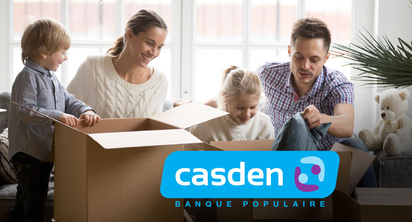 une famille qui défait ses cartons